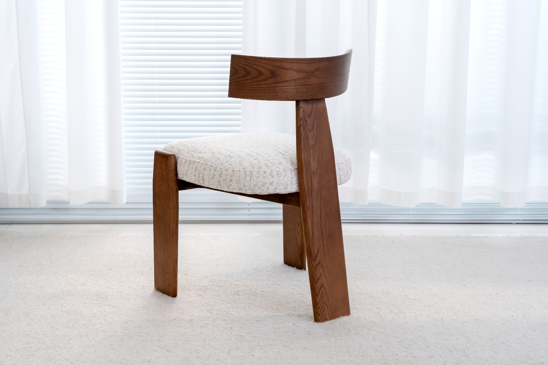 Sculpted T-back chair view 2