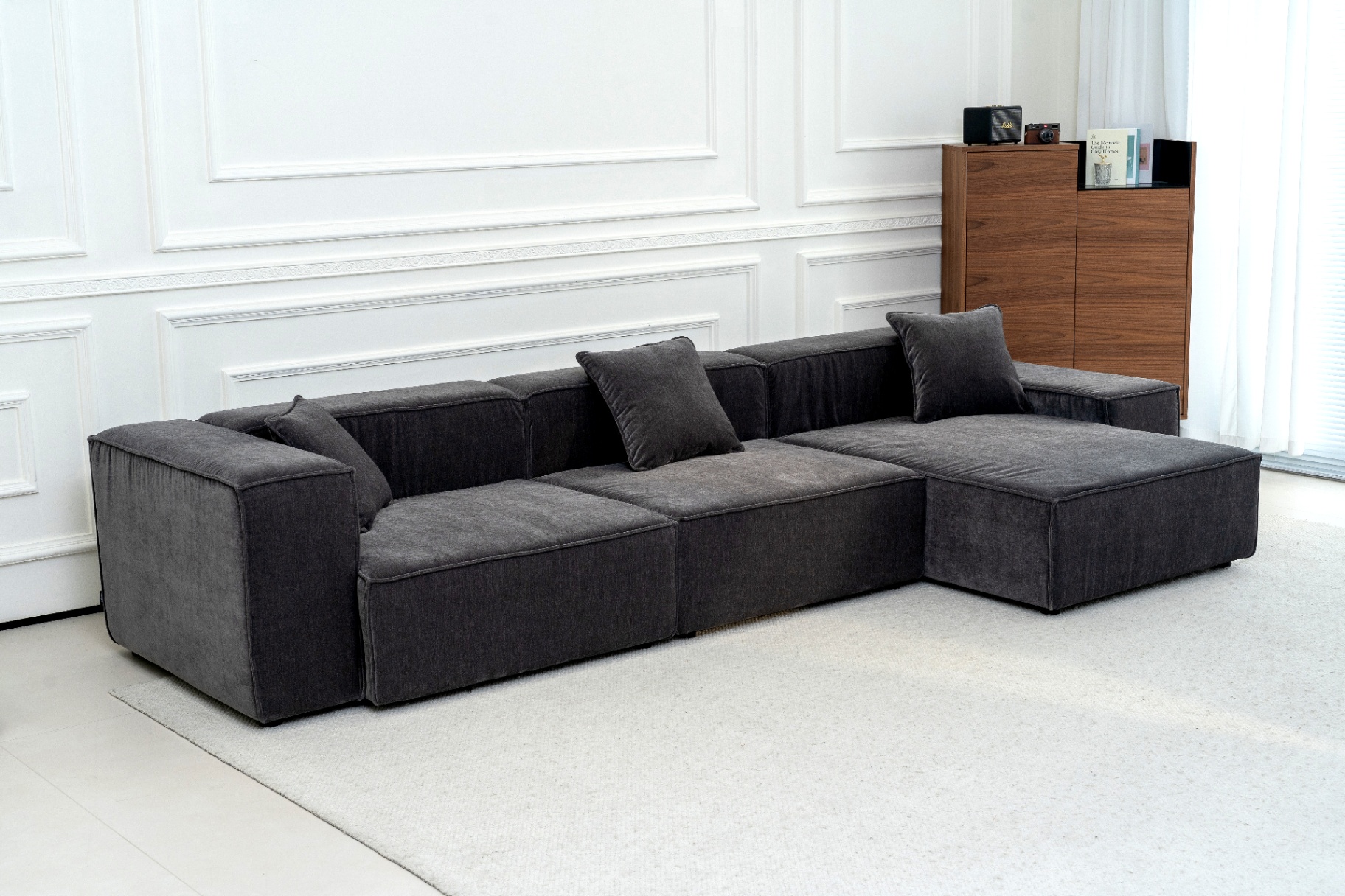 Modular chaise sofa